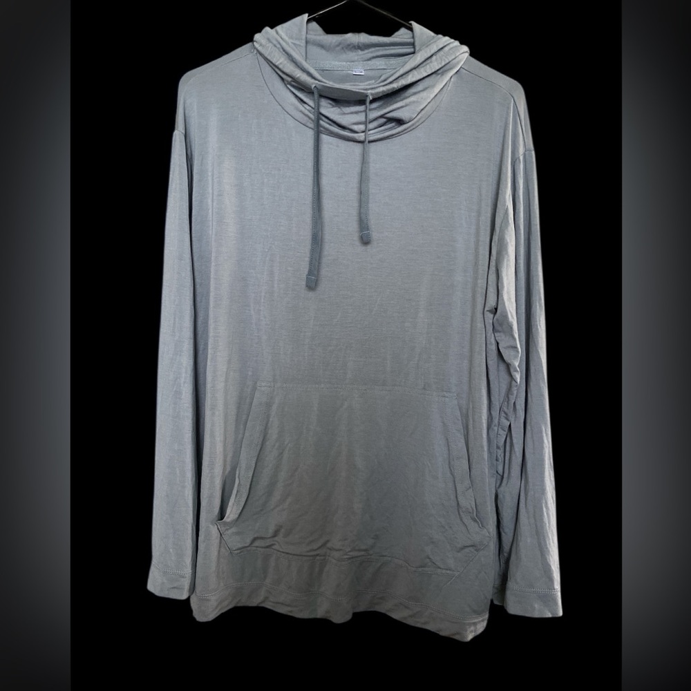 Emirates loungewear.